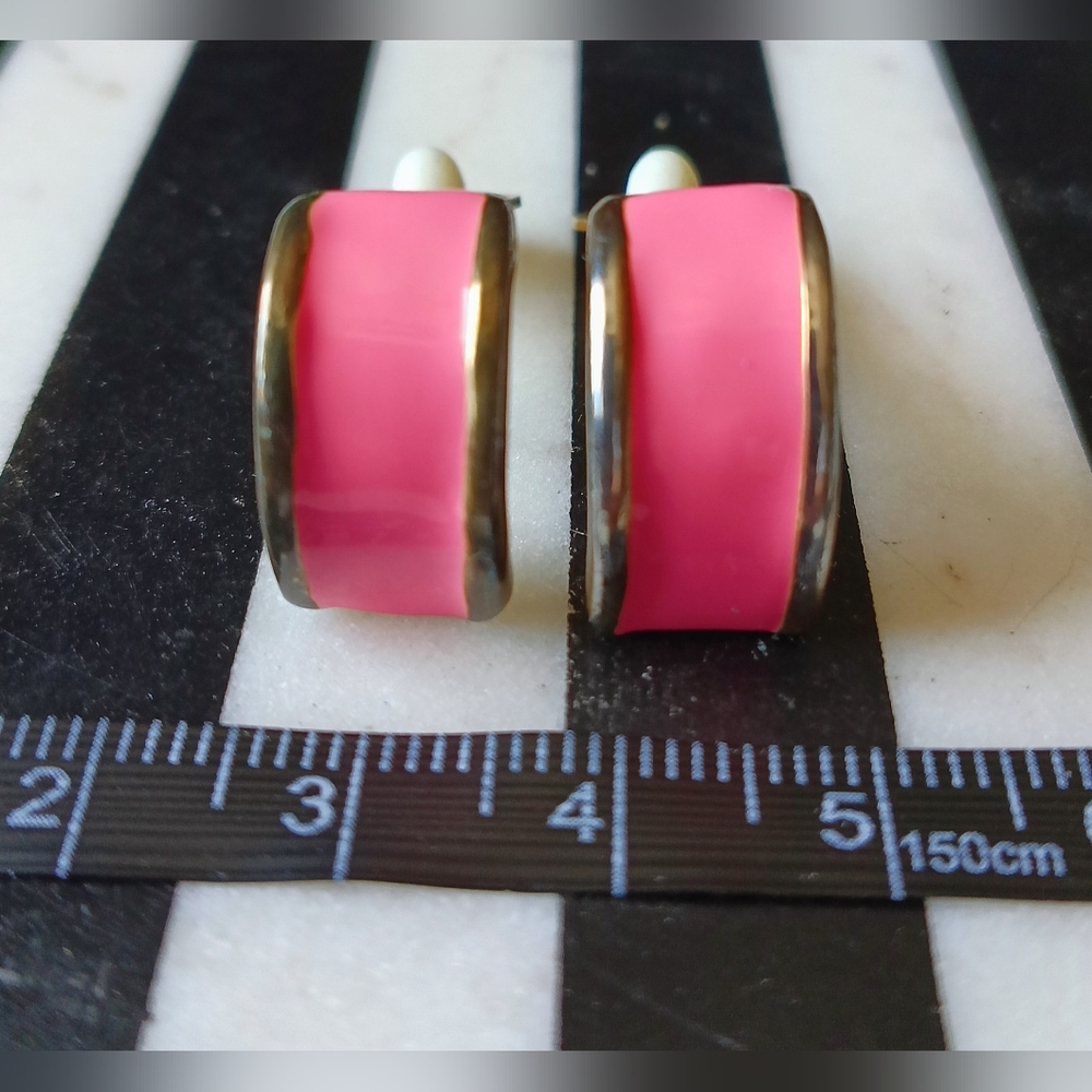 Vintage Pink & Gold Enamel Chunky Hoop Clip-on Earrings